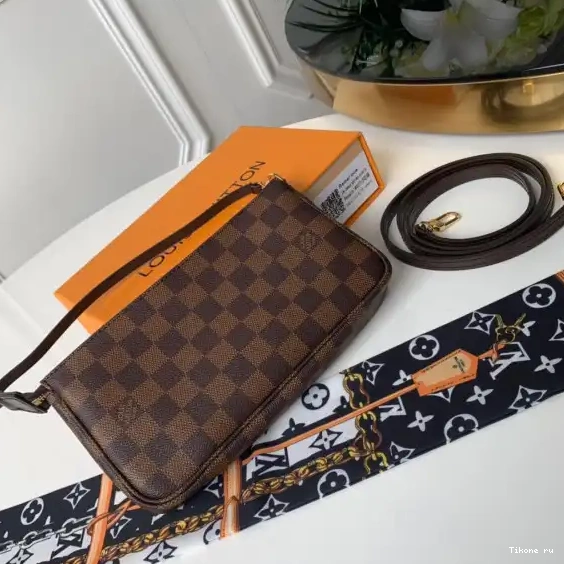 Affordable Vuitton Louis ACCESSOIRES POCHETTE 0629